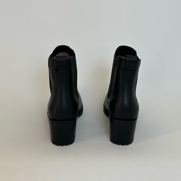 Nisolo | Ana Heeled Black Leather Chelsea Boots - Picture 5 of 10